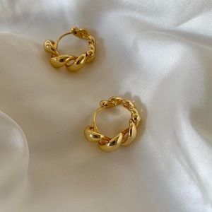 Gold twisted hoop earrings, croissant hoop earrings, small hoop earrings
